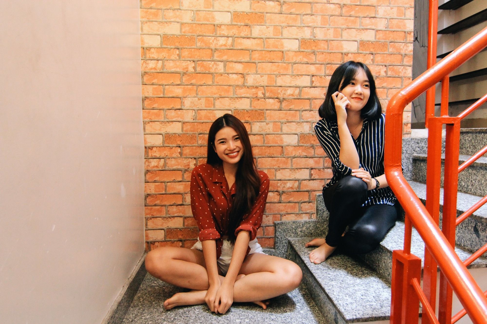 Wanderlust Saigon Hostel & Rooftop Bar ホーチミン市 エクステリア 写真