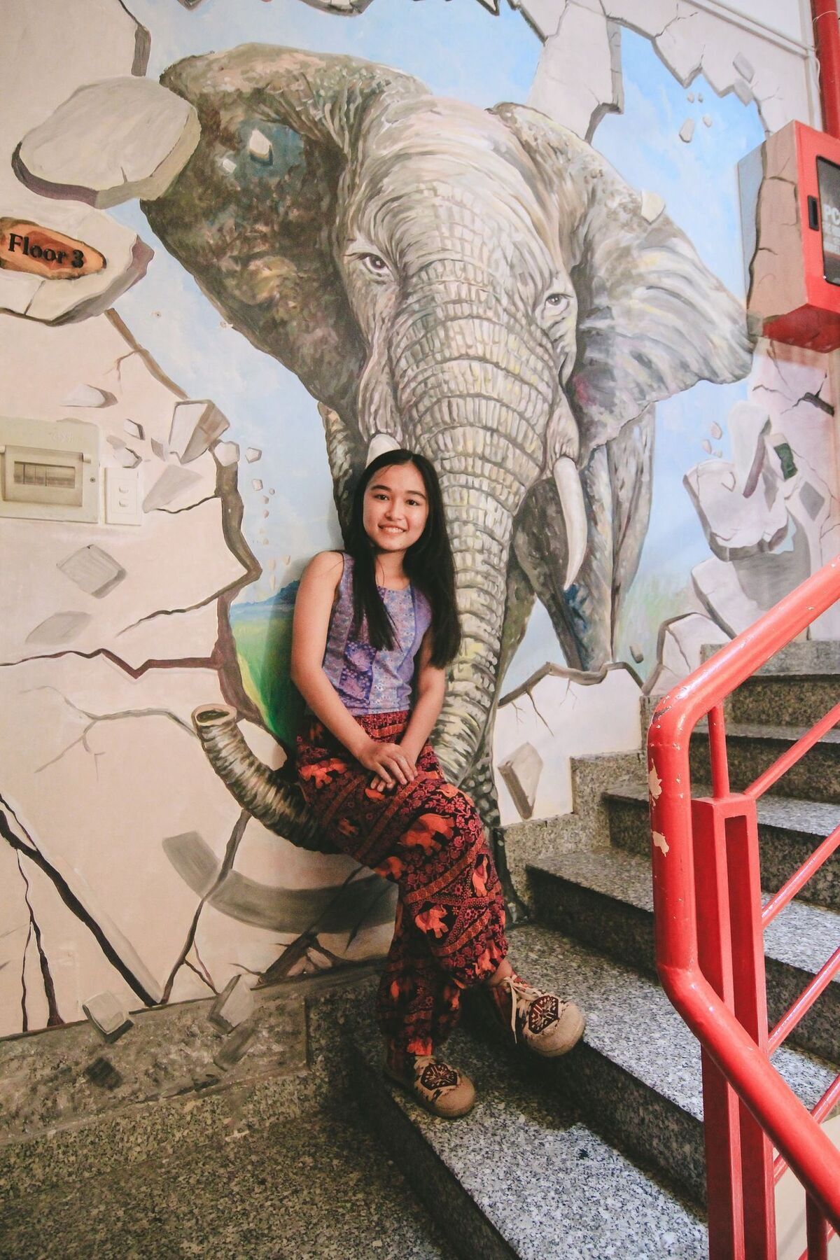 Wanderlust Saigon Hostel & Rooftop Bar ホーチミン市 エクステリア 写真
